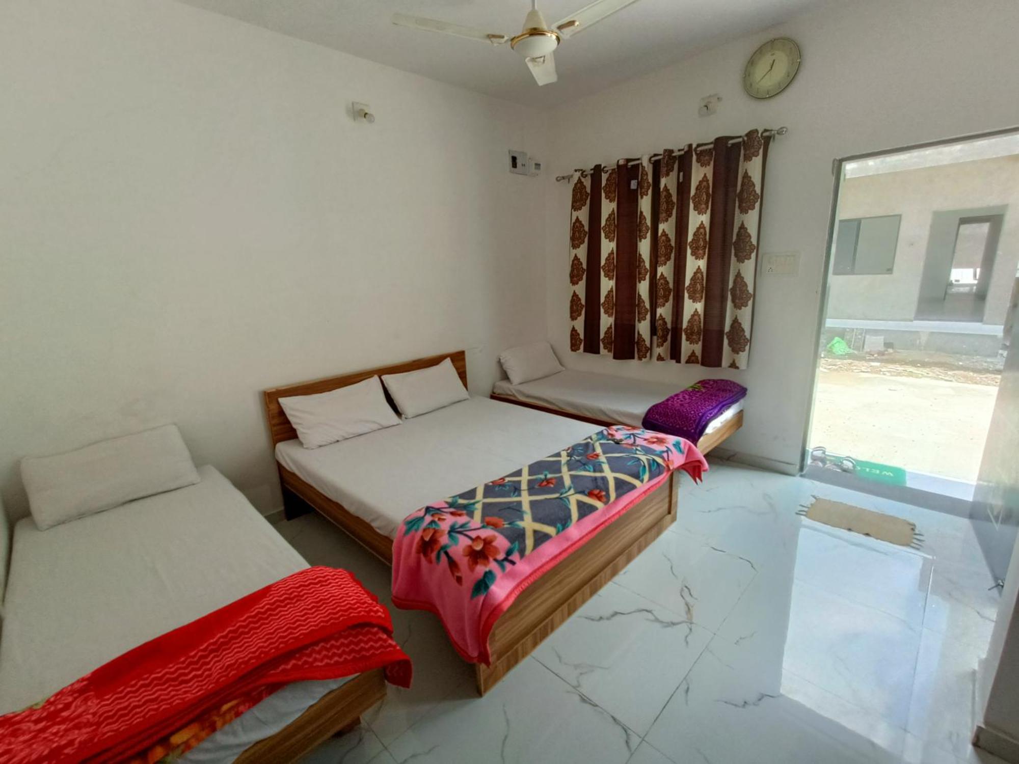 Shiv Shakti Homestay Kevadia Εξωτερικό φωτογραφία